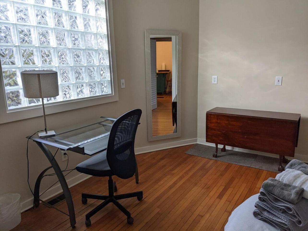 Refresh 3Br Apt New Kitchen! Downtown 达拉姆 外观 照片