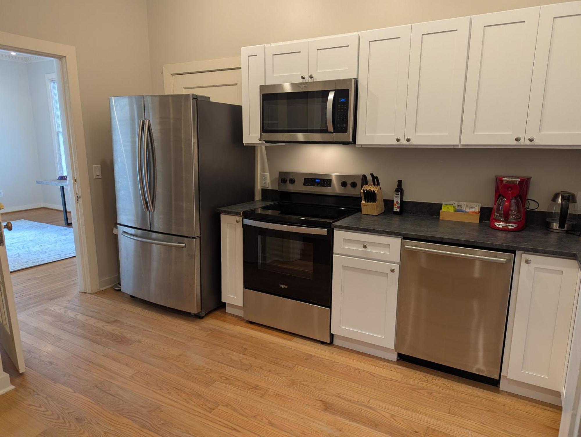 Refresh 3Br Apt New Kitchen! Downtown 达拉姆 外观 照片